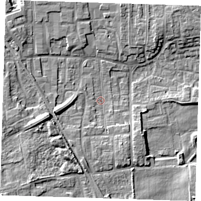 Shaded relief map of the ground around DA82NN, computed from Environment Agency LiDAR. The ground here sits at about 4 m above sea level and falls 12 m across the surrounding 800 m. Surface water reaching this point runs off ground lying to the west-south-west, 10.1 m higher.