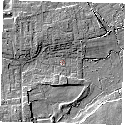 Shaded relief map of the ground around DA82NZ, computed from Environment Agency LiDAR. The ground here sits at about 2 m above sea level and falls 7 m across the surrounding 800 m. Surface water reaching this point runs off ground lying to the south-west, 6.1 m higher.