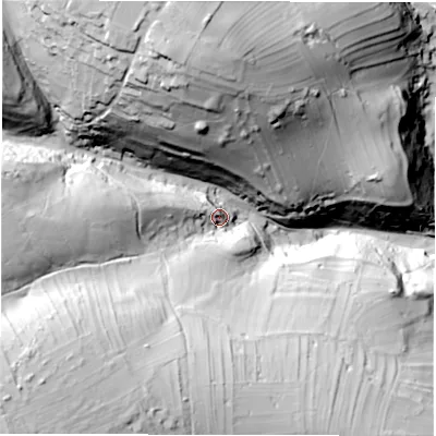 Shaded relief map of the ground around DE42BA, computed from Environment Agency LiDAR. The ground here sits at about 216 m above sea level and falls 94 m across the surrounding 800 m. Surface water reaching this point runs off ground lying to the south-west, 67.3 m higher.
