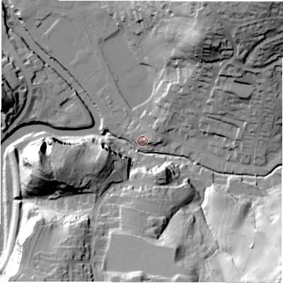 Shaded relief map of the ground around DE43BU, computed from Environment Agency LiDAR. The ground here sits at about 93 m above sea level and falls 61 m across the surrounding 800 m. Surface water reaching this point runs off ground lying to the south-east, 58.0 m higher.