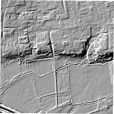 Shaded relief map of the ground around DE723EF, computed from Environment Agency LiDAR. The ground here sits at about 33 m above sea level and falls 9 m across the surrounding 800 m. Surface water reaching this point runs off ground lying to the west-north-west, 4.6 m higher.