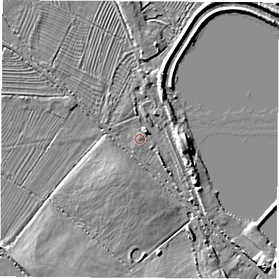 Shaded relief map of the ground around DE723QF, computed from Environment Agency LiDAR. The ground here sits at about 33 m above sea level and falls 6 m across the surrounding 800 m. The ground contributing surface water to this point lies to the north-east.