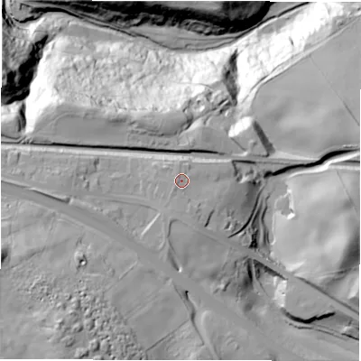 Shaded relief map of the ground around DH90TG, computed from Environment Agency LiDAR. The ground here sits at about 134 m above sea level and falls 109 m across the surrounding 800 m. Surface water reaching this point runs off ground lying to the south-west, 3.9 m higher.