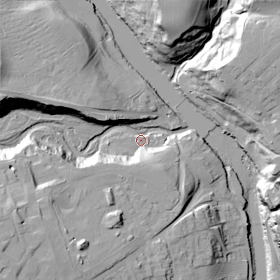 Shaded relief map of the ground around DL129BL, computed from Environment Agency LiDAR. The ground here sits at about 138 m above sea level and falls 46 m across the surrounding 800 m. Surface water reaching this point runs off ground lying to the west-south-west, 39.0 m higher.