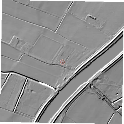 Shaded relief map of the ground around DN104BE, computed from Environment Agency LiDAR. The ground here sits at about 4 m above sea level and falls 7 m across the surrounding 800 m. Surface water reaching this point runs off ground lying to the south-west, 0.9 m higher.