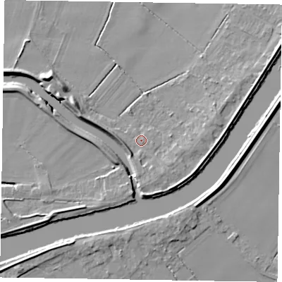 Shaded relief map of the ground around DN104EZ, computed from Environment Agency LiDAR. The ground here sits at about 4 m above sea level and falls 8 m across the surrounding 800 m. Surface water reaching this point runs off ground lying to the west, 2.9 m higher.