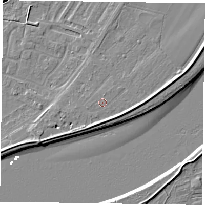 Shaded relief map of the ground around DN145LJ, computed from Environment Agency LiDAR. The ground here sits at about 4 m above sea level and falls 7 m across the surrounding 800 m. The ground contributing surface water to this point lies to the north-north-east.