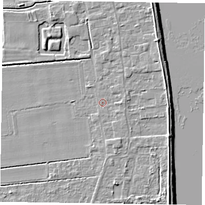 Shaded relief map of the ground around DN145NR, computed from Environment Agency LiDAR. The ground here sits at about 4 m above sea level and falls 7 m across the surrounding 800 m. Surface water reaching this point runs off ground lying to the east, 1.1 m higher.