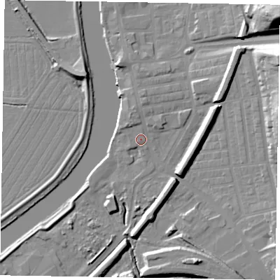 Shaded relief map of the ground around DN211LX, computed from Environment Agency LiDAR. The ground here sits at about 7 m above sea level and falls 32 m across the surrounding 800 m. Surface water reaching this point runs off ground lying to the north-north-west, 2.6 m higher.