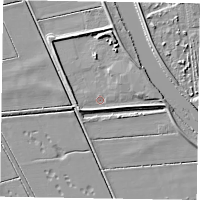 Shaded relief map of the ground around DN211NG, computed from Environment Agency LiDAR. The ground here sits at about 4 m above sea level and falls 7 m across the surrounding 800 m. Surface water reaching this point runs off ground lying to the east, 2.7 m higher.