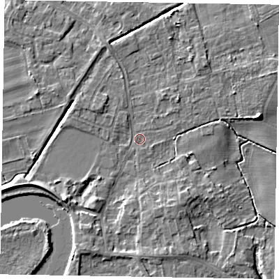 Shaded relief map of the ground around DN213AL, computed from Environment Agency LiDAR. The ground here sits at about 4 m above sea level and falls 7 m across the surrounding 800 m. Surface water reaching this point runs off ground lying to the south-south-east, 3.2 m higher.