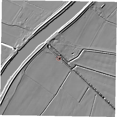 Shaded relief map of the ground around DN213DU, computed from Environment Agency LiDAR. The ground here sits at about 3 m above sea level and falls 7 m across the surrounding 800 m. Surface water reaching this point runs off ground lying to the north-west, 5.6 m higher.