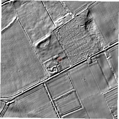 Shaded relief map of the ground around DN33PL, computed from Environment Agency LiDAR. The ground here sits at about 5 m above sea level and falls 7 m across the surrounding 800 m. Surface water reaching this point runs off ground lying to the south-south-west, 1.7 m higher.