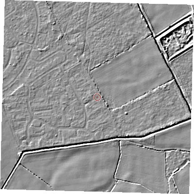 Shaded relief map of the ground around DN401HX, computed from Environment Agency LiDAR. The ground here sits at about 2 m above sea level and falls 5 m across the surrounding 800 m. Surface water reaching this point runs off ground lying to the south-east, 1.4 m higher.