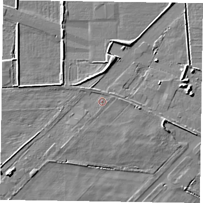Shaded relief map of the ground around DN85SY, computed from Environment Agency LiDAR. The ground here sits at about 4 m above sea level and falls 7 m across the surrounding 800 m. Surface water reaching this point runs off ground lying to the east, 1.6 m higher.