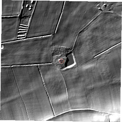 Shaded relief map of the ground around DN92JR, computed from Environment Agency LiDAR. The ground here sits at about 4 m above sea level and falls 24 m across the surrounding 800 m. The ground contributing surface water to this point lies to the east-south-east.