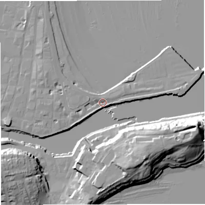 Shaded relief map of the ground around DT48EA, computed from Environment Agency LiDAR. The ground here sits at about 2 m above sea level and falls 28 m across the surrounding 800 m. Surface water reaching this point runs off ground lying to the east-south-east, 25.5 m higher.