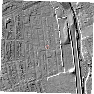 Shaded relief map of the ground around E125EW, computed from Environment Agency LiDAR. The ground here sits at about 3 m above sea level and falls 7 m across the surrounding 800 m. Surface water reaching this point runs off ground lying to the north-north-east, 6.6 m higher.