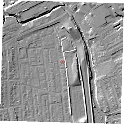 Shaded relief map of the ground around E125LY, computed from Environment Agency LiDAR. The ground here sits at about 4 m above sea level and falls 9 m across the surrounding 800 m. Surface water reaching this point runs off ground lying to the north-east, 2.1 m higher.