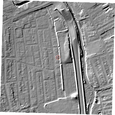 Shaded relief map of the ground around E125NY, computed from Environment Agency LiDAR. The ground here sits at about 4 m above sea level and falls 9 m across the surrounding 800 m. Surface water reaching this point runs off ground lying to the north-north-east, 2.1 m higher.