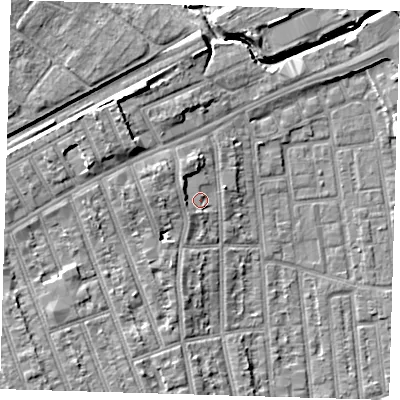 Shaded relief map of the ground around E125PB, computed from Environment Agency LiDAR. The ground here sits at about 7 m above sea level and falls 10 m across the surrounding 800 m. Surface water reaching this point runs off ground lying to the north-west, 2.8 m higher.