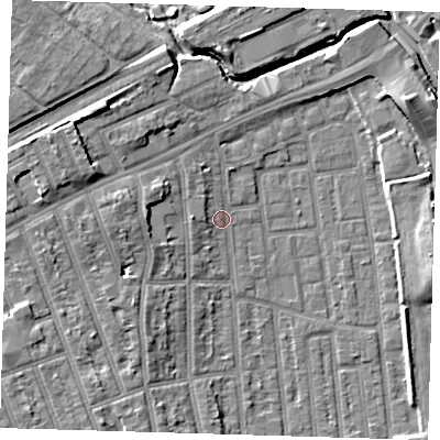 Shaded relief map of the ground around E125QE, computed from Environment Agency LiDAR. The ground here sits at about 5 m above sea level and falls 9 m across the surrounding 800 m. Surface water reaching this point runs off ground lying to the west, 2.8 m higher.