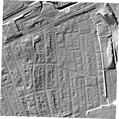 Shaded relief map of the ground around E125QF, computed from Environment Agency LiDAR. The ground here sits at about 4 m above sea level and falls 9 m across the surrounding 800 m. Surface water reaching this point runs off ground lying to the north-west, 3.1 m higher.