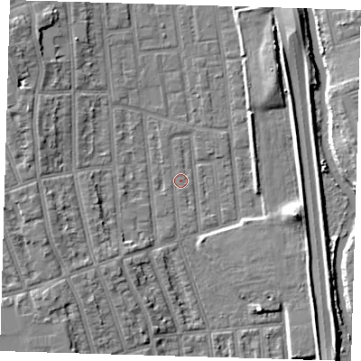 Shaded relief map of the ground around E125QY, computed from Environment Agency LiDAR. The ground here sits at about 4 m above sea level and falls 8 m across the surrounding 800 m. Surface water reaching this point runs off ground lying to the north-north-west, 0.7 m higher.