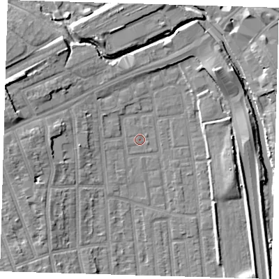 Shaded relief map of the ground around E125RR, computed from Environment Agency LiDAR. The ground here sits at about 4 m above sea level and falls 9 m across the surrounding 800 m. Surface water reaching this point runs off ground lying to the west-north-west, 0.7 m higher.