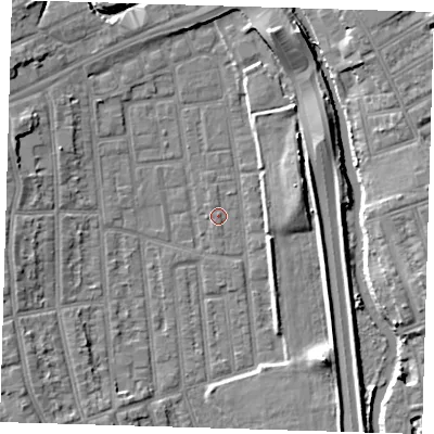 Shaded relief map of the ground around E125RY, computed from Environment Agency LiDAR. The ground here sits at about 4 m above sea level and falls 8 m across the surrounding 800 m. Surface water reaching this point runs off ground lying to the north-north-west, 0.6 m higher.