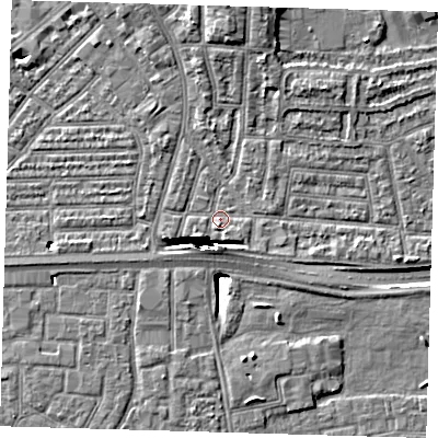 Shaded relief map of the ground around E138LU, computed from Environment Agency LiDAR. The ground here sits at about 2 m above sea level and falls 12 m across the surrounding 800 m. Surface water reaching this point runs off ground lying to the south-south-east, 1.7 m higher.