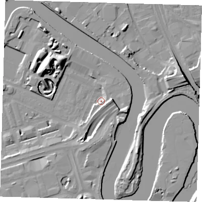 Shaded relief map of the ground around E140FD, computed from Environment Agency LiDAR. The ground here sits at about 3 m above sea level and falls 16 m across the surrounding 800 m. Surface water reaching this point runs off ground lying to the east, 11.2 m higher.