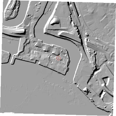 Shaded relief map of the ground around E140FR, computed from Environment Agency LiDAR. The ground here sits at about 4 m above sea level and falls 18 m across the surrounding 800 m. Surface water reaching this point runs off ground lying to the north-north-east, 3.5 m higher.