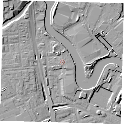 Shaded relief map of the ground around E140LE, computed from Environment Agency LiDAR. The ground here sits at about 5 m above sea level and falls 15 m across the surrounding 800 m. Surface water reaching this point runs off ground lying to the south-south-east, 0.8 m higher.