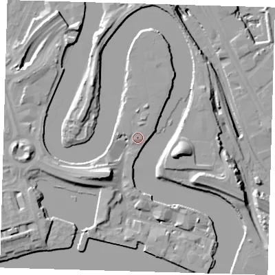Shaded relief map of the ground around E140QE, computed from Environment Agency LiDAR. The ground here sits at about 6 m above sea level and falls 20 m across the surrounding 800 m. Surface water reaching this point runs off ground lying to the north-north-east, 2.1 m higher.