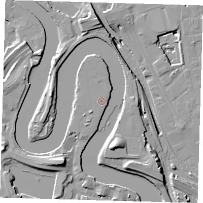 Shaded relief map of the ground around E140TT, computed from Environment Agency LiDAR. The ground here sits at about 6 m above sea level and falls 20 m across the surrounding 800 m. The ground contributing surface water to this point lies to the north-east.