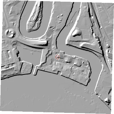 Shaded relief map of the ground around E140XB, computed from Environment Agency LiDAR. The ground here sits at about 4 m above sea level and falls 18 m across the surrounding 800 m. Surface water reaching this point runs off ground lying to the north-west, 13.1 m higher.