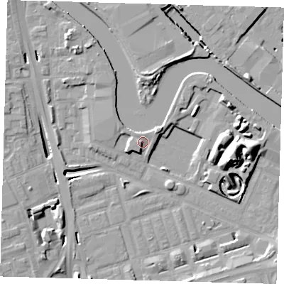 Shaded relief map of the ground around E140XT, computed from Environment Agency LiDAR. The ground here sits at about 4 m above sea level and falls 17 m across the surrounding 800 m. Surface water reaching this point runs off ground lying to the west, 2.7 m higher.