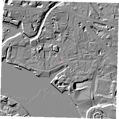 Shaded relief map of the ground around E148DE, computed from Environment Agency LiDAR. The ground here sits at about 4 m above sea level and falls 14 m across the surrounding 800 m. Surface water reaching this point runs off ground lying to the south-south-east, 1.4 m higher.