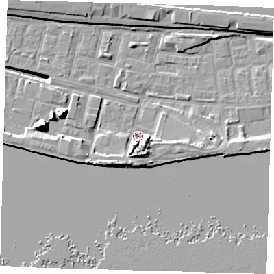Shaded relief map of the ground around E162QE, computed from Environment Agency LiDAR. The ground here sits at about 2 m above sea level and falls 17 m across the surrounding 800 m. Surface water reaching this point runs off ground lying to the south-south-west, 6.6 m higher.