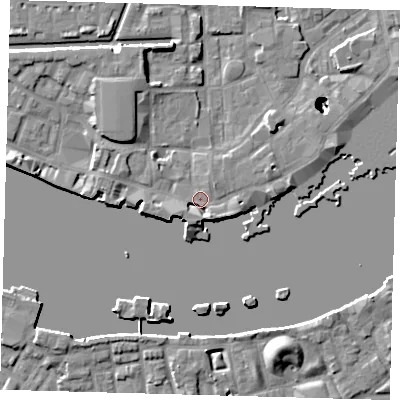 Shaded relief map of the ground around E1W2YN, computed from Environment Agency LiDAR. The ground here sits at about 4 m above sea level and falls 22 m across the surrounding 800 m. Surface water reaching this point runs off ground lying to the south-south-east, 3.7 m higher.