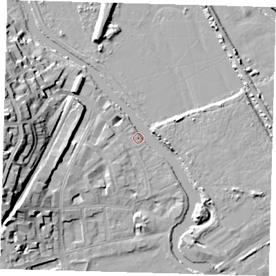 Shaded relief map of the ground around E59SR, computed from Environment Agency LiDAR. The ground here sits at about 7 m above sea level and falls 23 m across the surrounding 800 m. Surface water reaching this point runs off ground lying to the east, 3.9 m higher.