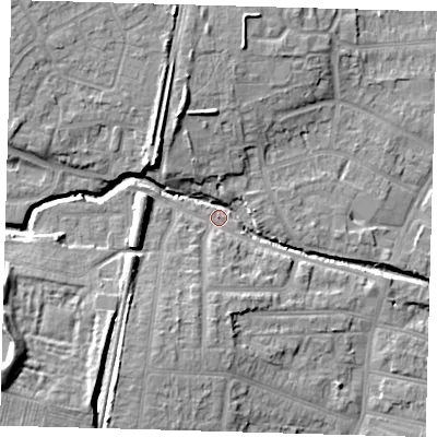 Shaded relief map of the ground around EN35TT, computed from Environment Agency LiDAR. The ground here sits at about 21 m above sea level and falls 13 m across the surrounding 800 m. Surface water reaching this point runs off ground lying to the south-west, 11.9 m higher.