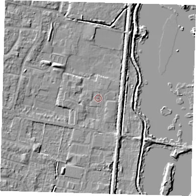 Shaded relief map of the ground around EN89TL, computed from Environment Agency LiDAR. The ground here sits at about 21 m above sea level and falls 5 m across the surrounding 800 m. Surface water reaching this point runs off ground lying to the west-north-west, 0.5 m higher.