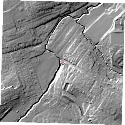 Shaded relief map of the ground around EN93BT, computed from Environment Agency LiDAR. The ground here sits at about 22 m above sea level and falls 21 m across the surrounding 800 m. Surface water reaching this point runs off ground lying to the south-east, 17.6 m higher.