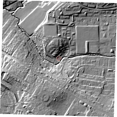 Shaded relief map of the ground around EN93ES, computed from Environment Agency LiDAR. The ground here sits at about 25 m above sea level and falls 20 m across the surrounding 800 m. Surface water reaching this point runs off ground lying to the south-south-east, 15.0 m higher.