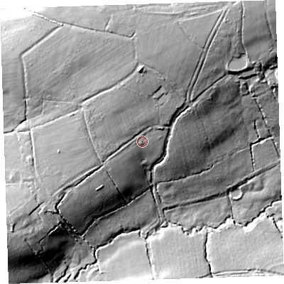 Shaded relief map of the ground around EX215DL, computed from Environment Agency LiDAR. The ground here sits at about 140 m above sea level and falls 45 m across the surrounding 800 m. Surface water reaching this point runs off ground lying to the north, 13.8 m higher.