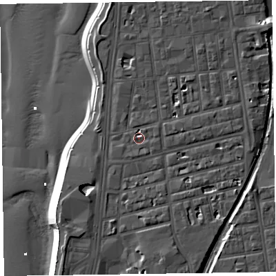 Shaded relief map of the ground around FY41AU, computed from Environment Agency LiDAR. The ground here sits at about 8 m above sea level and falls 13 m across the surrounding 800 m. Surface water reaching this point runs off ground lying to the east, 1.3 m higher.