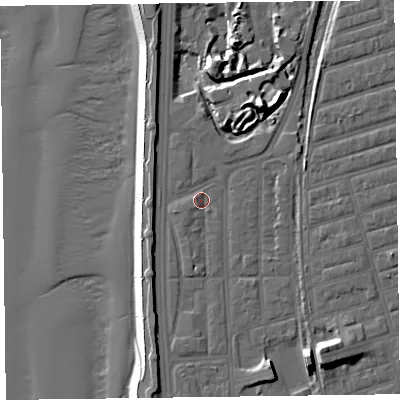 Shaded relief map of the ground around FY41NL, computed from Environment Agency LiDAR. The ground here sits at about 7 m above sea level and falls 19 m across the surrounding 800 m. Surface water reaching this point runs off ground lying to the south-south-east, 3.9 m higher.