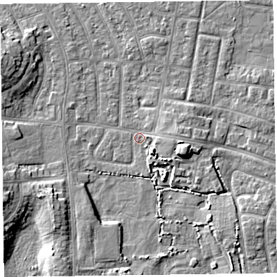 Shaded relief map of the ground around FY53HU, computed from Environment Agency LiDAR. The ground here sits at about 4 m above sea level and falls 7 m across the surrounding 800 m. Surface water reaching this point runs off ground lying to the east, 3.9 m higher.